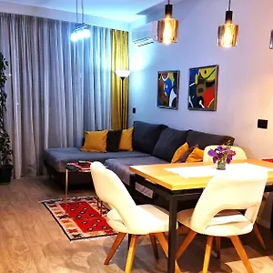 Apartment Luxury, Tirana
